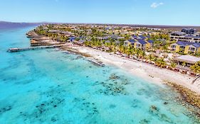 Delfins Beach Resort